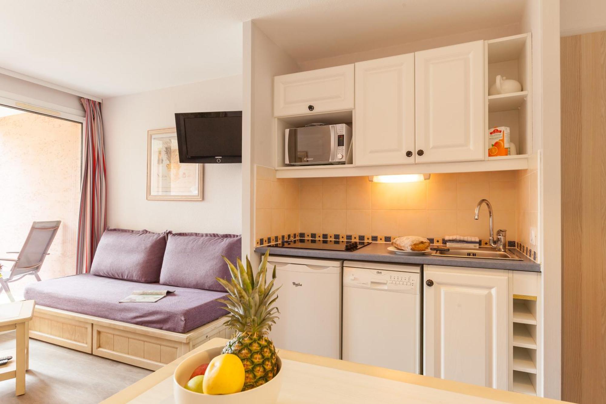 Residence Pierre & Vacances La Pinede อิแยร์ ภายนอก รูปภาพ